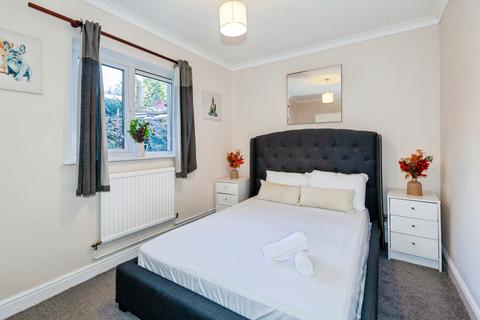 1 bedroom apartment for sale, Sussex Place, Slough, SL1
