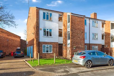 Fox Road, Slough, SL3