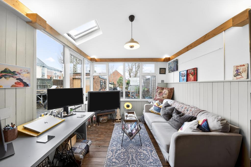 Snug / Office