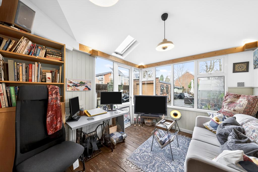 Snug / Office