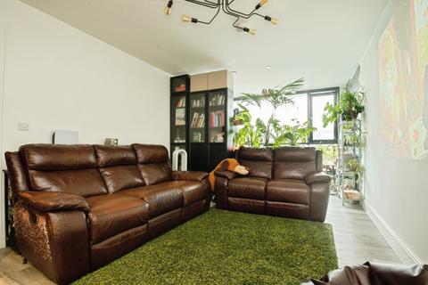2 bedroom apartment for sale, Schooner Drive, Cardiff, CF10