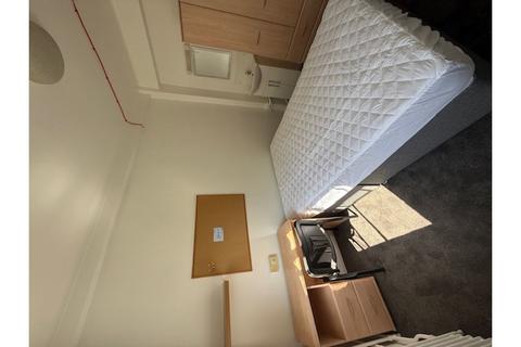 House share for sale, Demesne Road, Manchester, M16