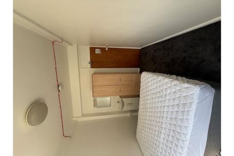 House share for sale, Demesne Road, Manchester, M16