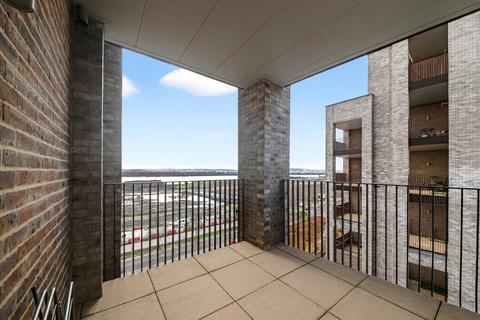 3 bedroom apartment for sale, 3 Kings Hill, Barking, IG11