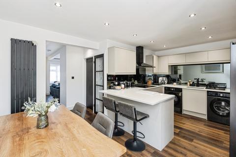 4 bedroom semi-detached house for sale, Marlborough Road, Atherton, M46
