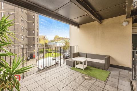 undefined, Harrington Hill, London, E5