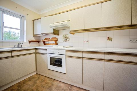 2 bedroom flat for sale, Willow Grange, Tilley Close, Rochester, ME3