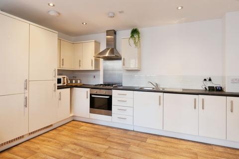 1 bedroom ground floor flat for sale, Church Hill, Loughton, IG10