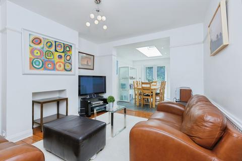 3 bedroom semi-detached house for sale, Broadway Road, Leicester, LE5