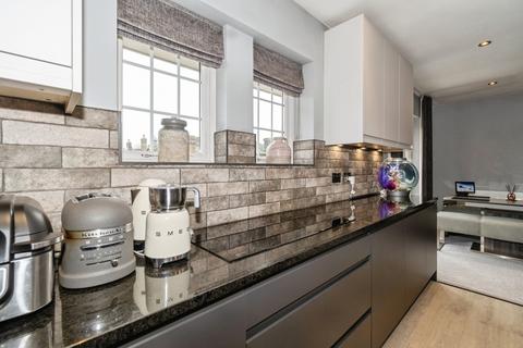 2 bedroom apartment for sale, 4 Jackson Walk, Menston, LS29