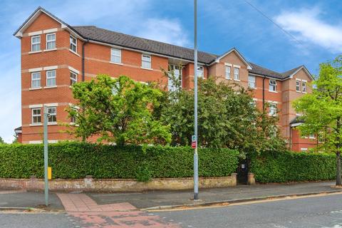 2 bedroom apartment for sale, 358 Parrs Wood Road, Manchester, M20