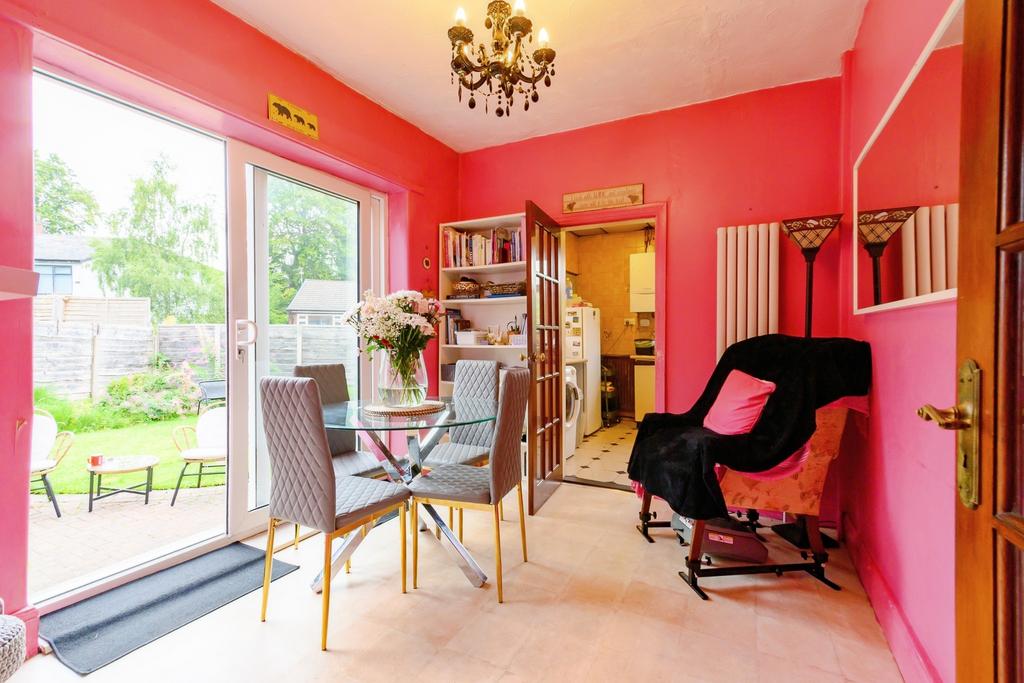 Breakfast Room
