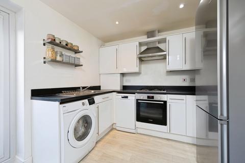 3 bedroom townhouse for sale, Derwent Water Drive, Blaydon-on-Tyne, NE21