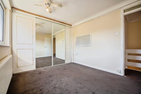 3 bedroom flat for sale, Melville Court, Chatham, ME4