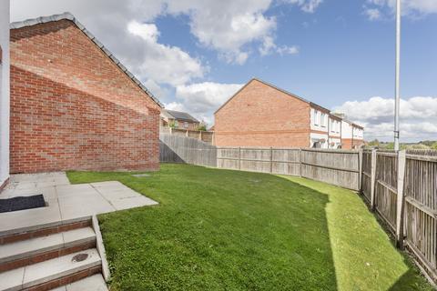 4 bedroom detached house for sale, Filey Drive, Leicester, LE5