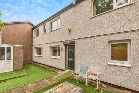 2 bedroom flat for sale, Rocheford Grove, Leeds, LS10