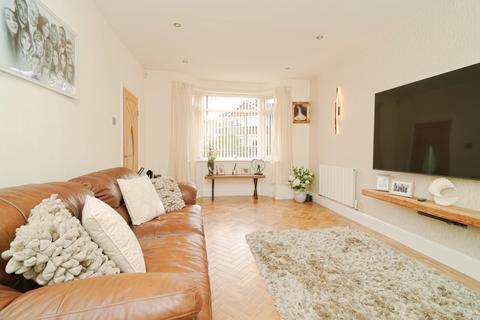 3 bedroom semi-detached house for sale, Castleton Avenue, Manchester, M32