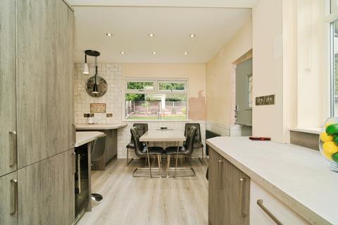 3 bedroom semi-detached house for sale, Castleton Avenue, Manchester, M32