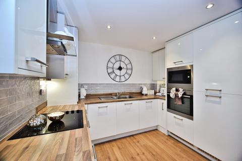2 bedroom apartment for sale, Conveyor Drive, Rochester, ME2
