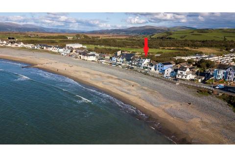 undefined, Borth, Ceredigion, SY24