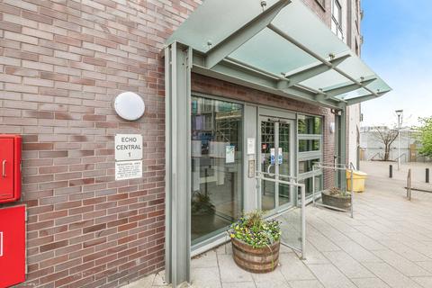 2 bedroom apartment for sale, Cross Green Lane, Leeds, LS9