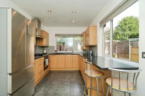undefined, Carlton Road, Sale, M33