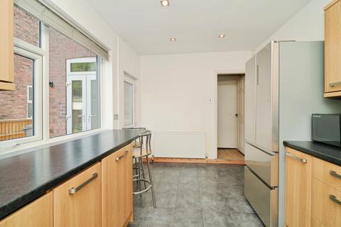 undefined, Carlton Road, Sale, M33