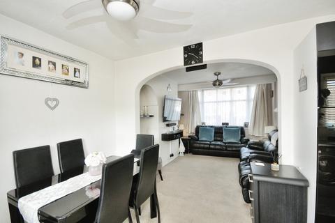 3 bedroom semi-detached house for sale, Jevington Way, London, SE12