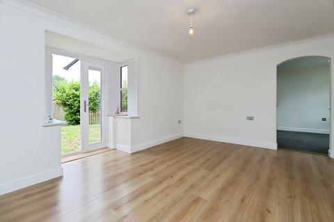 undefined, Maes Myllin, Llanfyllin, SY22