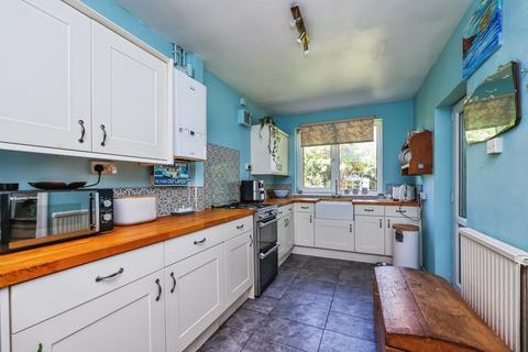 3 bedroom detached house for sale, Whyburn Lane, Hucknall, NG15