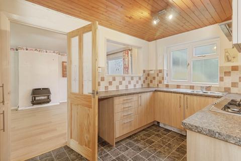 3 bedroom semi-detached house for sale, Packer Avenue, Leicester, LE3
