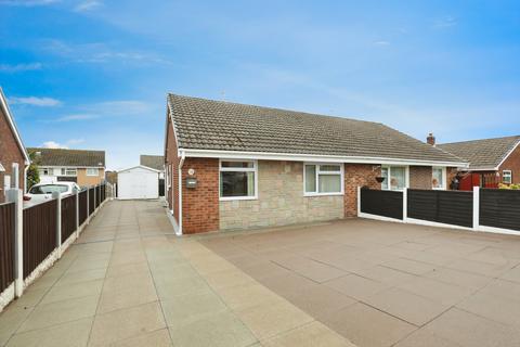 2 bedroom semi-detached bungalow for sale, Fenlow Avenue, Stoke-on-Trent, ST2