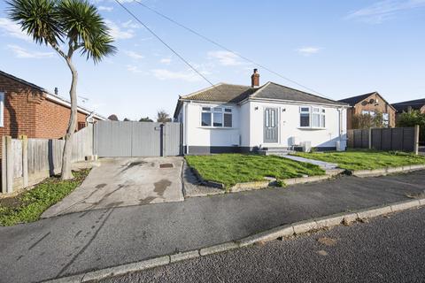 3 bedroom detached bungalow for sale, Nelson Avenue, Sheerness, ME12