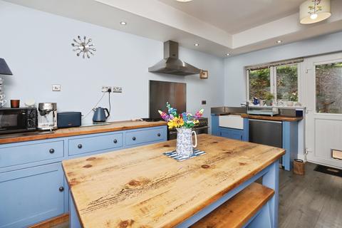 4 bedroom detached bungalow for sale, Lower Road, Shrewsbury, SY4