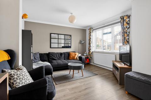3 bedroom detached house for sale, Brookfield Close, Redhill, RH1