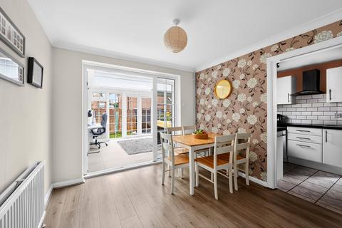 3 bedroom detached house for sale, Brookfield Close, Redhill, RH1