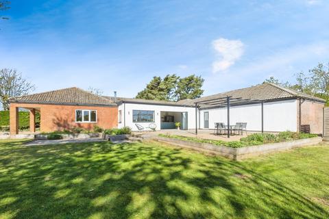undefined, Eagle Road, Spalford, Newark, NG23