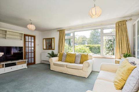 undefined, Holmbury Close, Crawley, RH11