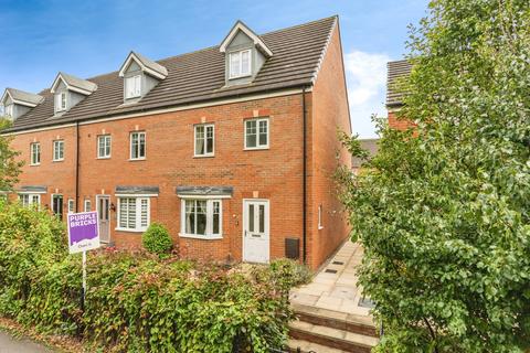 4 bedroom townhouse for sale, Farrell Street, Warrington, WA1