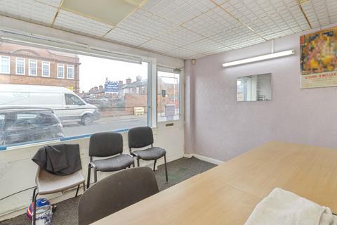 3 bedroom semi-detached house for sale, Moat Road, Leicester, LE5