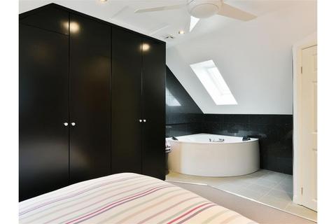 undefined, Priddy Place, Redhill, RH1