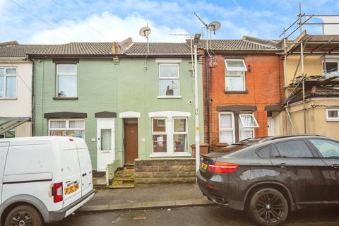 Edinburgh Road, Chatham, ME4