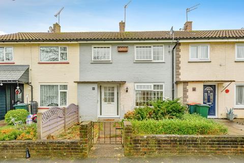 Drake Road, Crawley, RH10