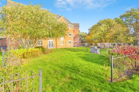 2 bedroom apartment for sale, Spinney Close, Leicester, LE3
