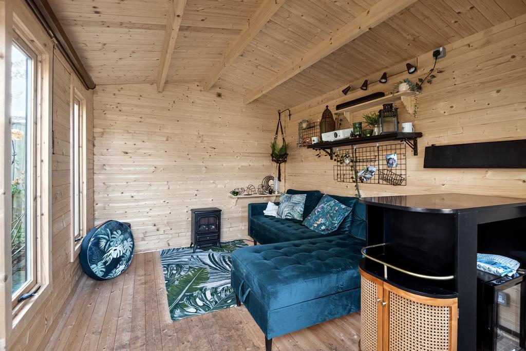 Log Cabin