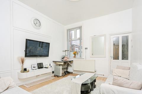 3 bedroom semi-detached house for sale, Cork Street, Leicester, LE5