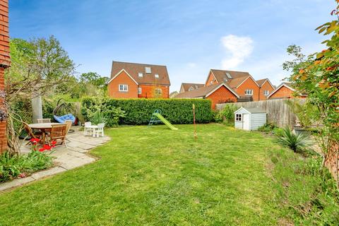 undefined, Railfield Gardens, Horley, RH6