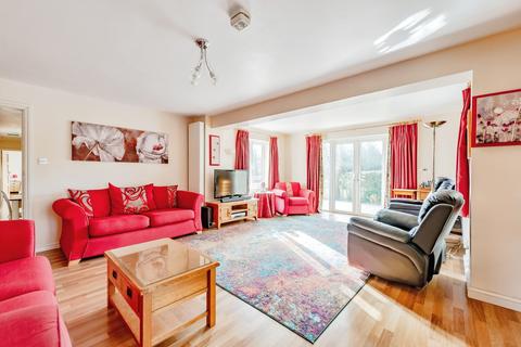 undefined, Maypole Road, East Grinstead, RH19