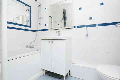 1 bedroom flat for sale, Dunstans Road, East Dulwich, SE22