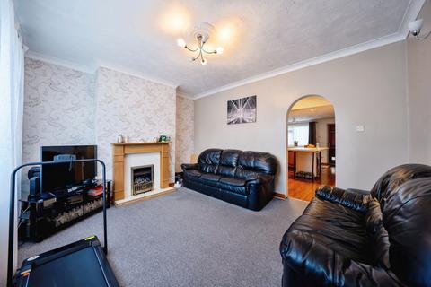 3 bedroom semi-detached house for sale, Chantler Avenue, Warrington, WA4